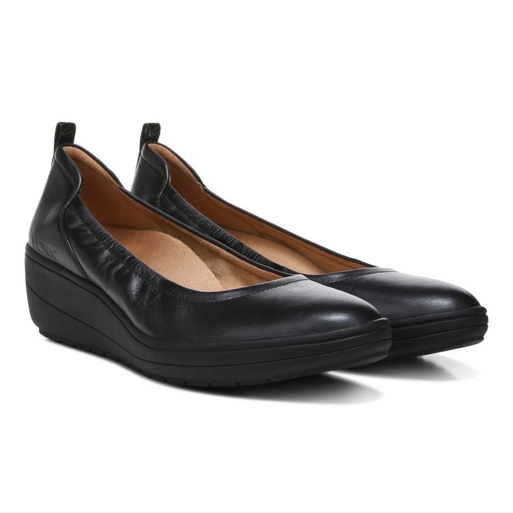 Vionic Jacey Women's Slip-on Wedge Shoe- Size 9